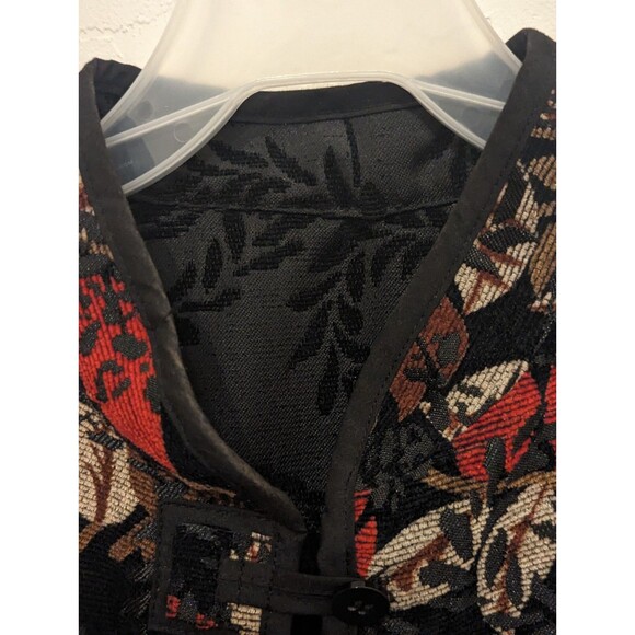 Coldwater Creek Women’s Fall Floral Corduroy Vest Size XL Button Front Black Red - Picture 5 of 6